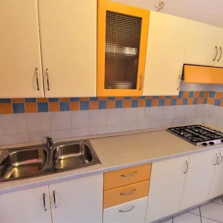 Solmare-5 By Interhome Rosapineta