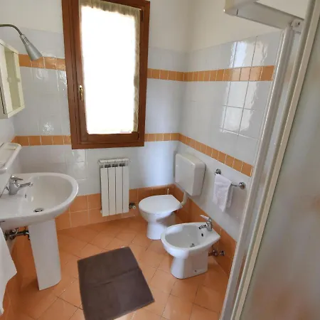 Solmare-5 By Interhome * Rosapineta